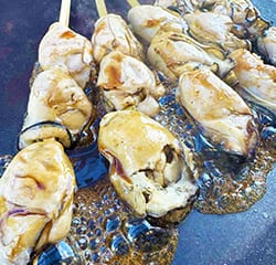 大粒真牡蠣串